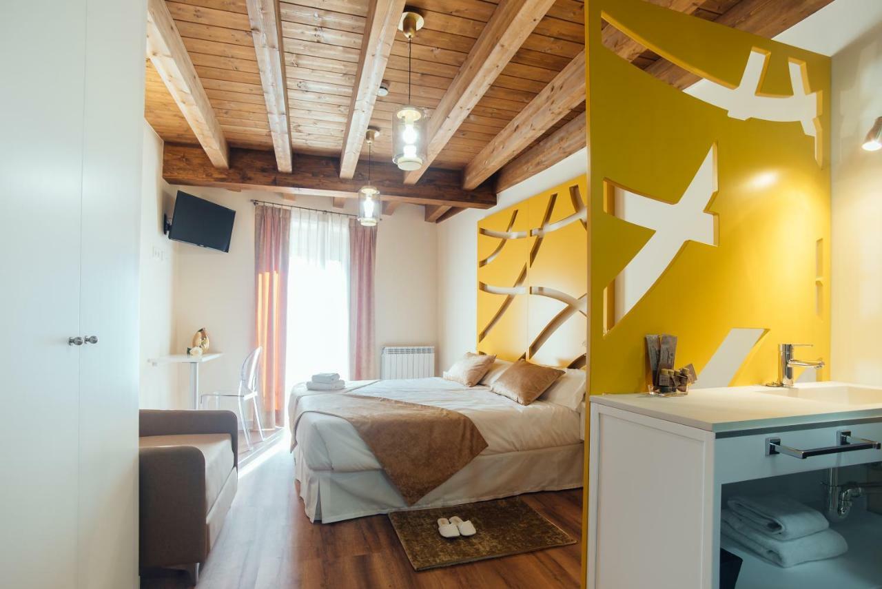 Hotel Rural Pinares De Soria Molinos de Duero Exteriör bild